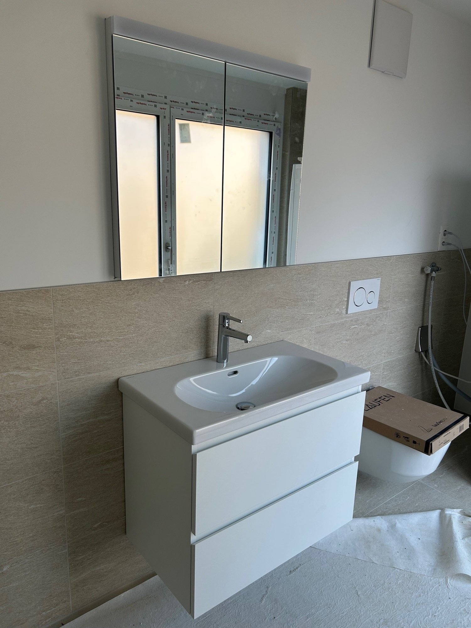 Moderne 2.5-Zimmer-Neubau-Wohnung in Thierachern - Bild 6