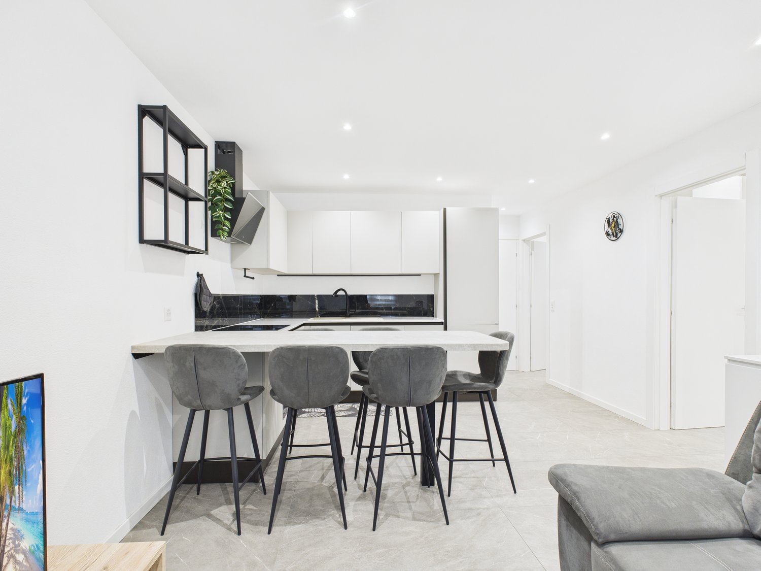 NUOVA COSTRUZIONE: APPARTAMENTO DI 3,5 LOCALI CON GIARDINO E POSTO AUTO PRIVATO -  Bild 4