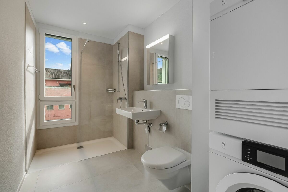 Erstvermietung - Attraktive 3 1/2-Zimmer-Wohnung mit Loggia und Einstellplatz im Zentrum von Sissach -  Bild 7