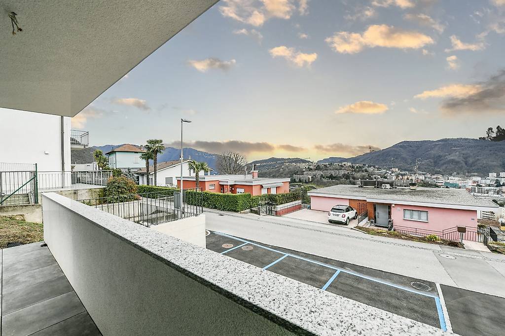 Casa moderna a due piani con piscina a Vacallo - Bild 5