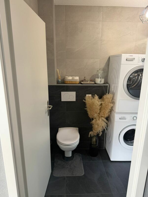 Spacieux et lumineux appartement de 3,5 pièces avec grande terrasse à Saxon - Bild 9