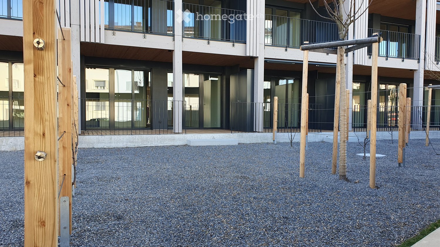 2.5 Zimmerwohnung in Ostermundigen - Veranda, Terrasse und Gartenplatz -  Bild 4
