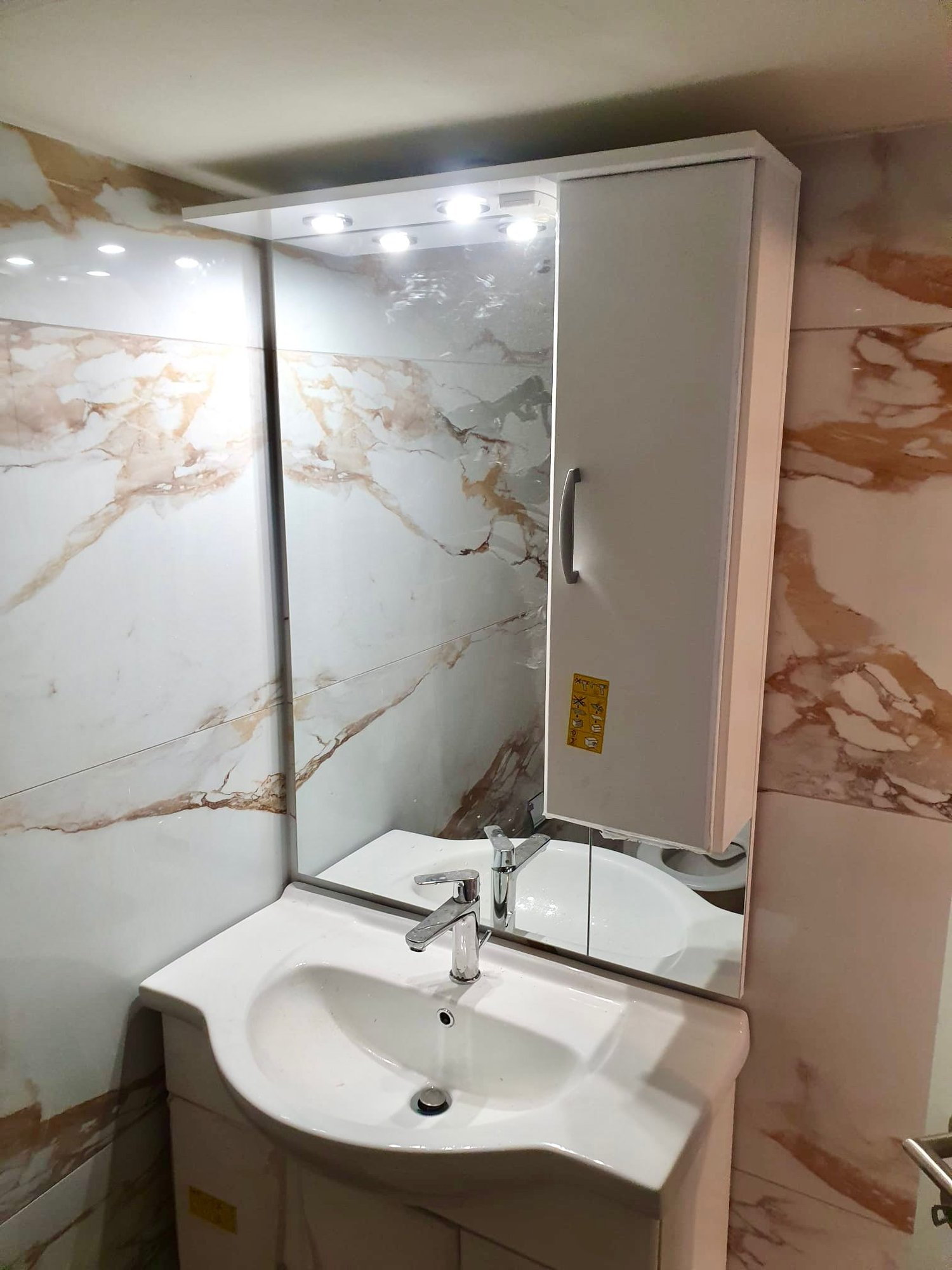 Tolle 2.5 Zimmer Wohnung, Erstbezug, 3 Minuten zum Bahnhof Frauenfeld -  Bild 3