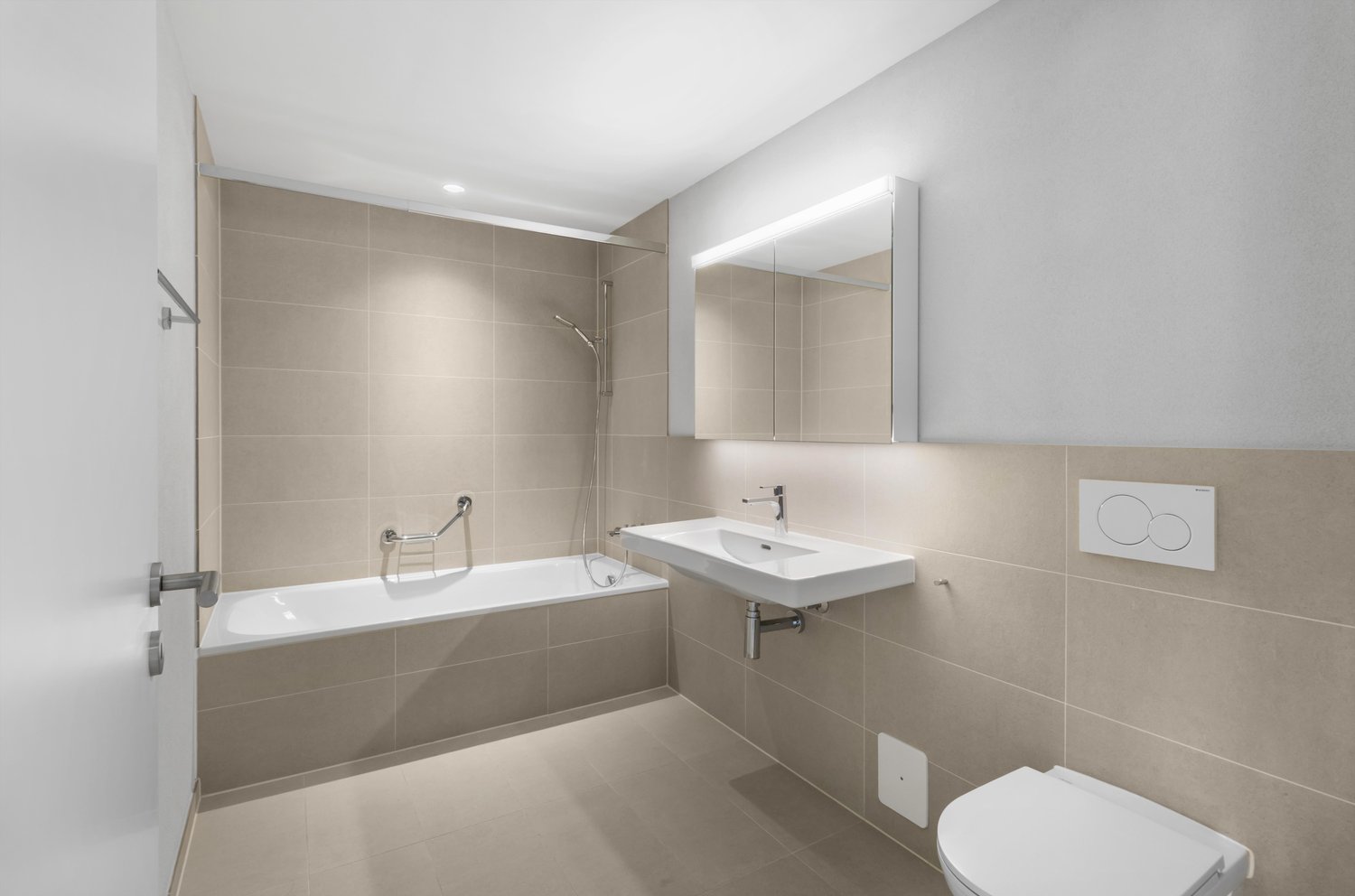 Tivoli Garten in Spreitenbach - Viel mehr als gewohnt - Bianco Badezimmer