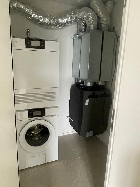 Tag der offenen Tür der charmanten 4.5-Zimmerwohnung mit leichten Dachschrägen - Reduit