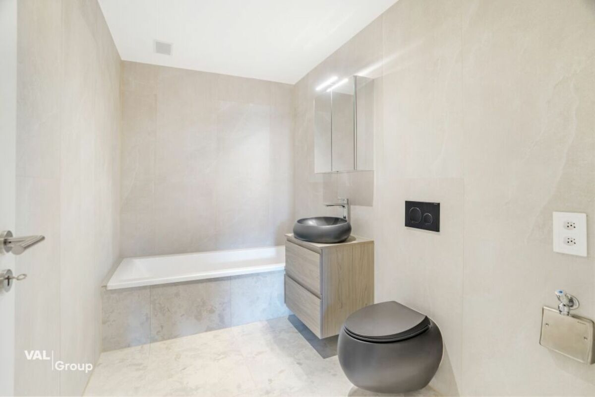 Top - Vermietobjekt - 3.5 Zimmerwohnung mit atemberaubender Weitsicht -  Bild 6