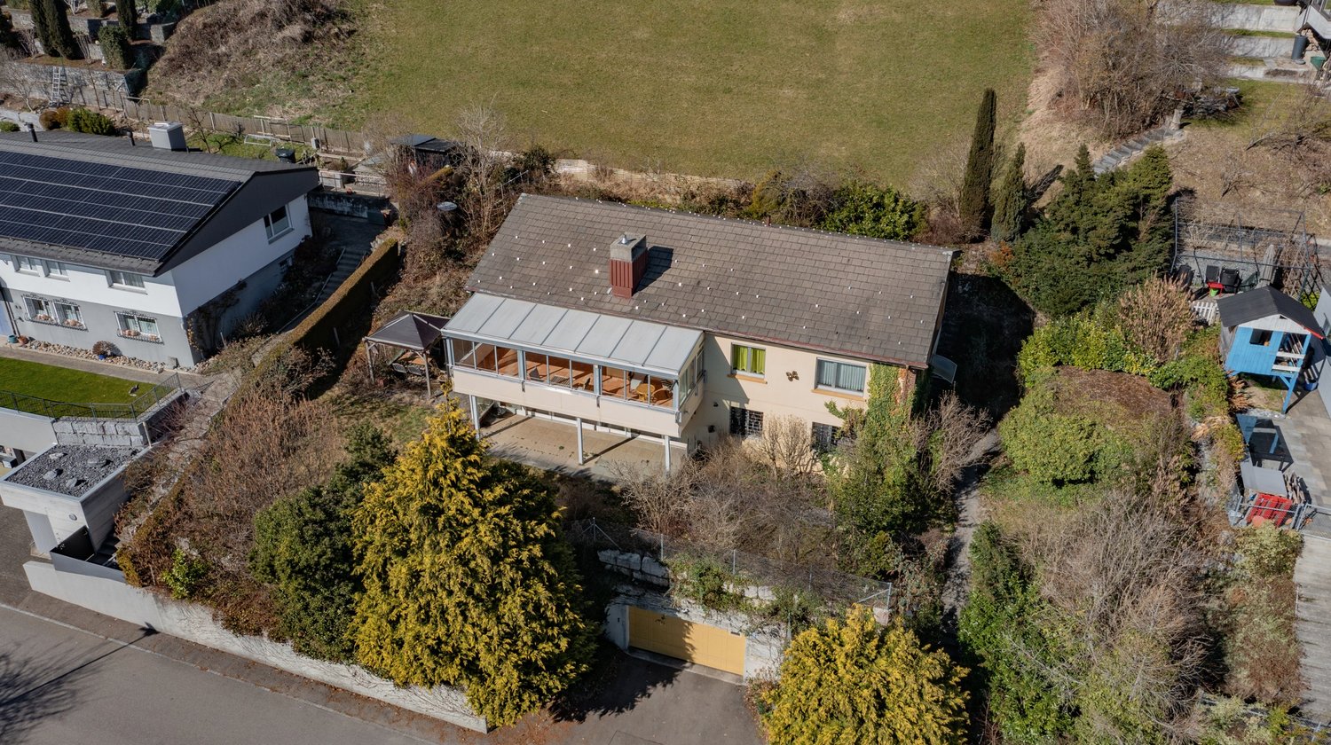 Feriengefühl auf über 700 m ü. M.: sonniges Grundstück mit Entwickl... - EFH Bäretswil