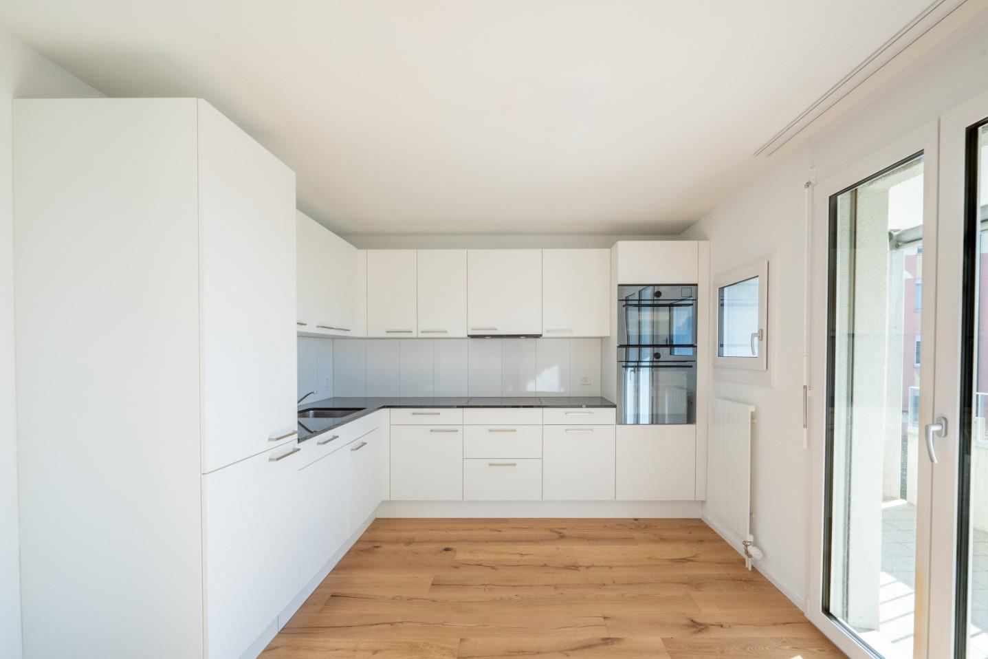 Erstbezug nach Renovation - 3.5-Zi. Eigentumswohnung - Kochen