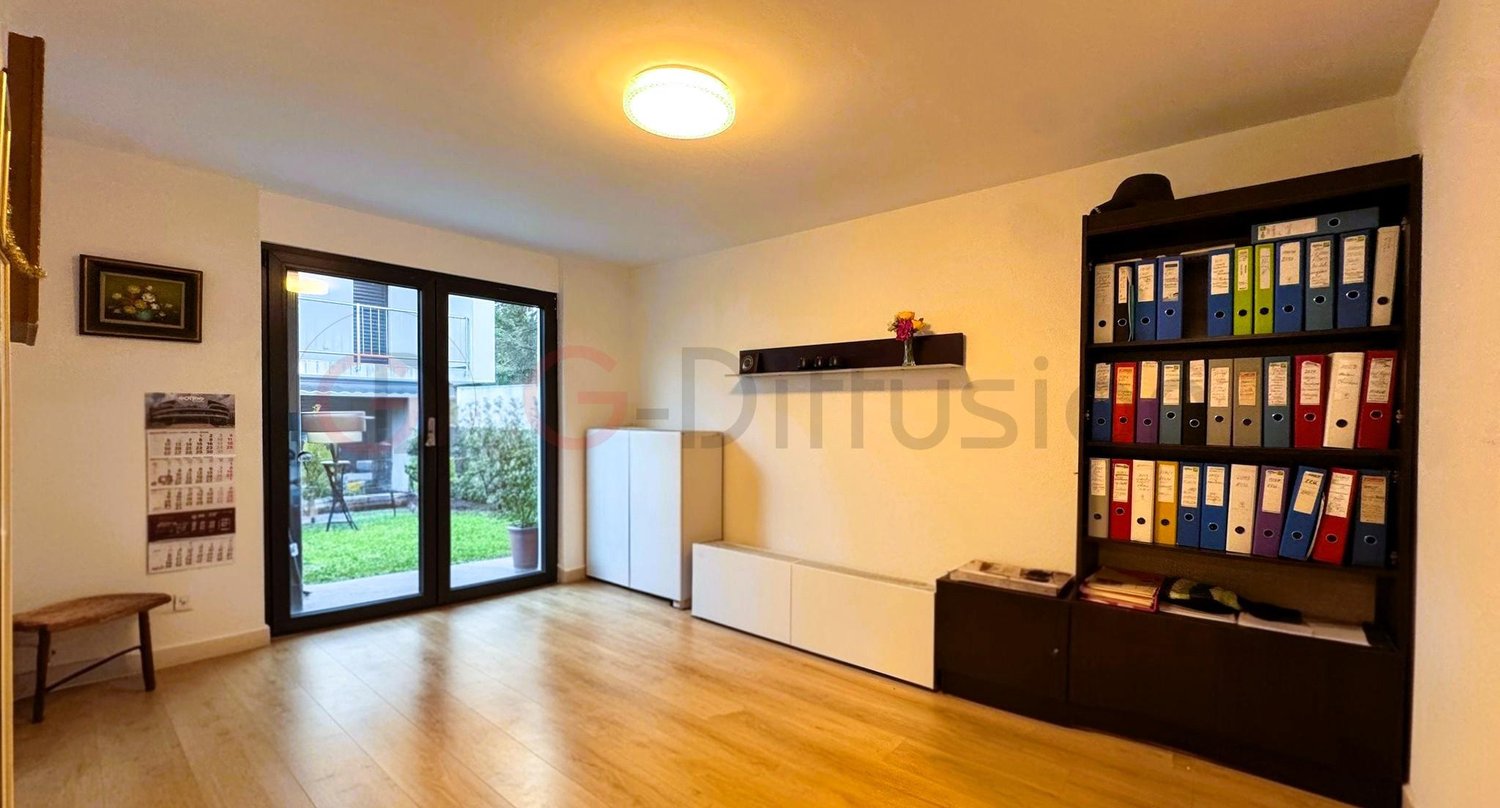 Élégante villa familiale avec Terrasse/ jardin, stationnements et haute performance énergétique - Bild 9