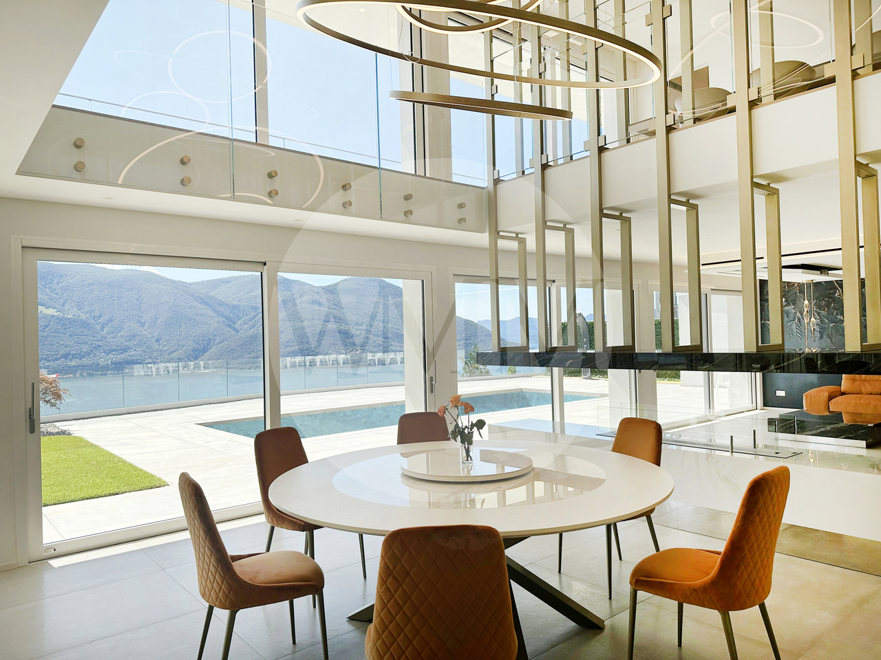 VILLA EXTRALUSSO CON IMPERDIBILE VISTA SULLE ISOLE DI BRISSAGO - Bild 1