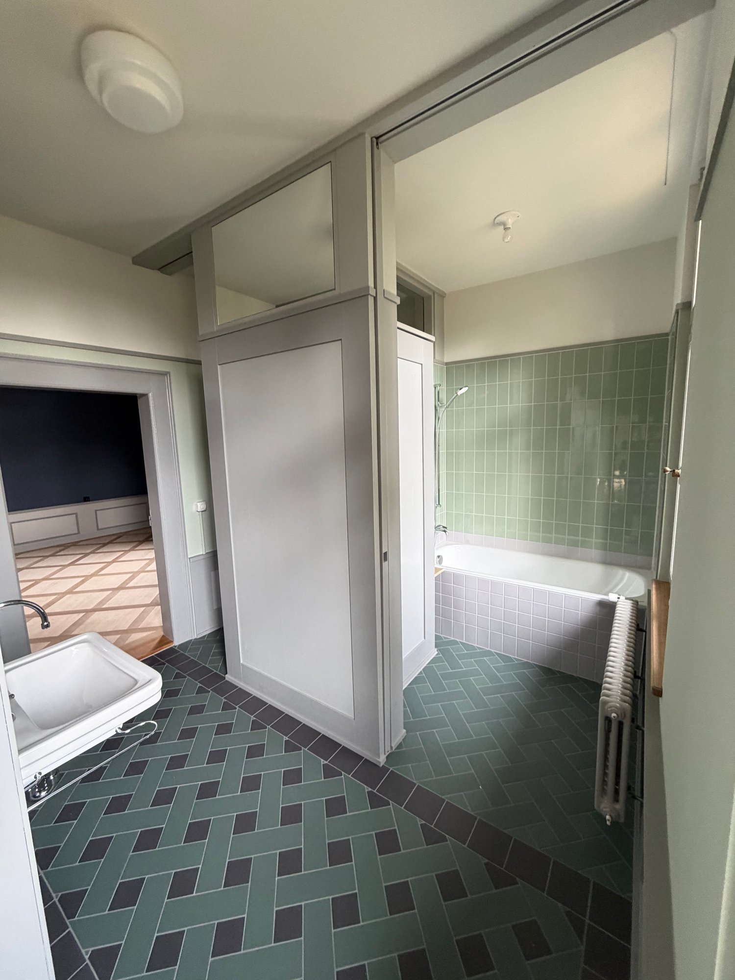 Eigene Parkanlage - Wohnen mit Charme und Einzigartigkeit -  Bild 12