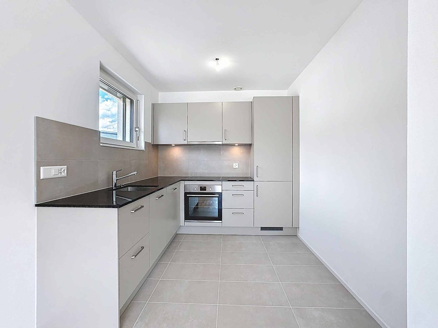 Lot E-202 - Appartement de 2.5 pièces au 2ème étage - Bild 2