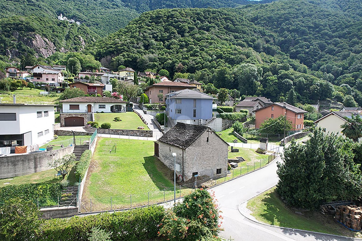 SOLEGGIATA E MODERNA,NUOVA COSTRUZIONE. - Bild 2