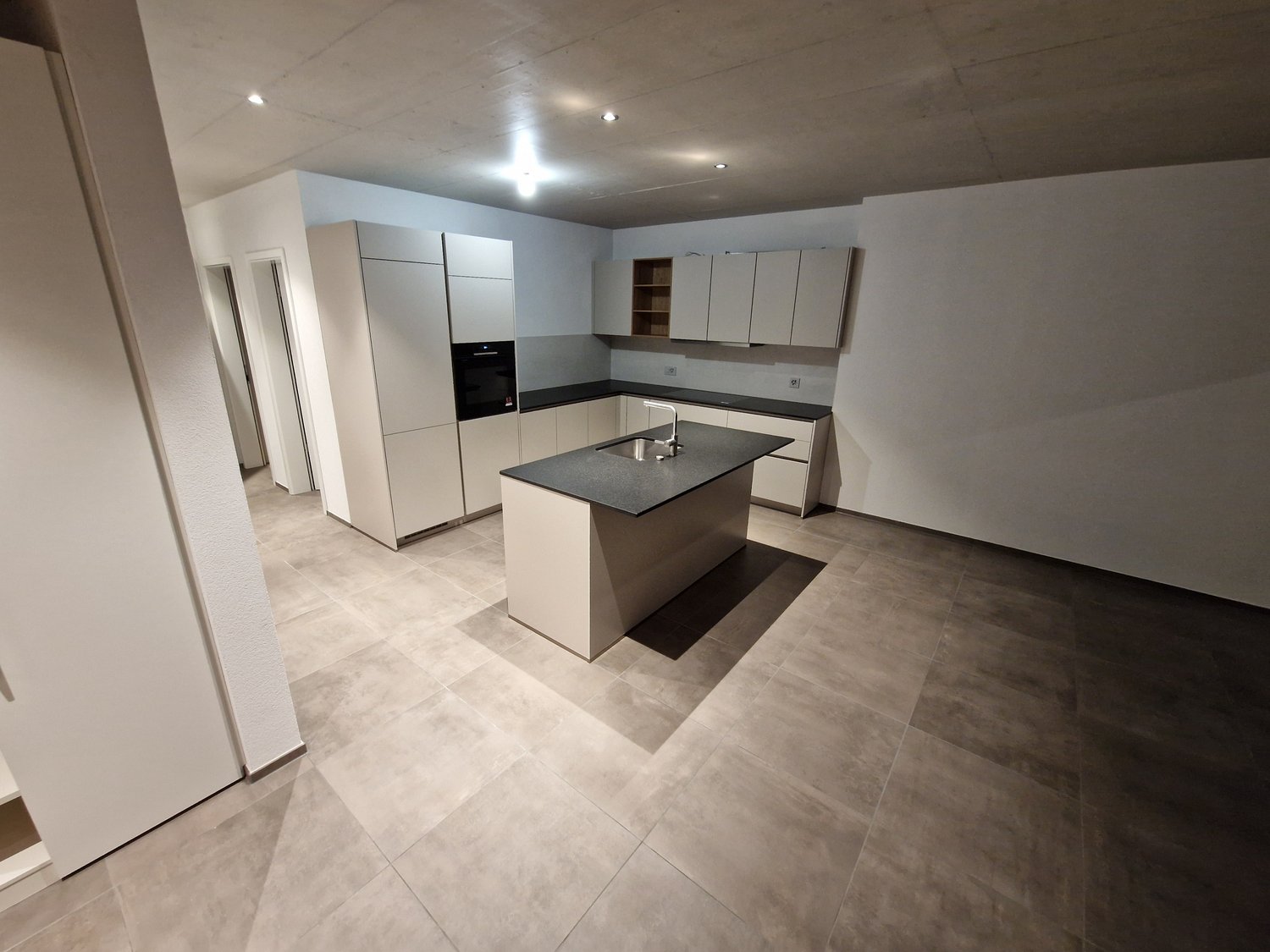 Superbe attique neuf 3.5 pièces avec grande terrasse – Delémont centre -  Bild 4