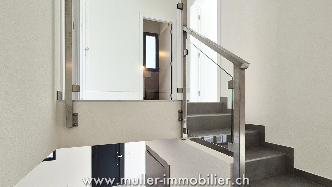 Appartement  neuf en duplex avec une vue splendide proche de Sion - Bild 7