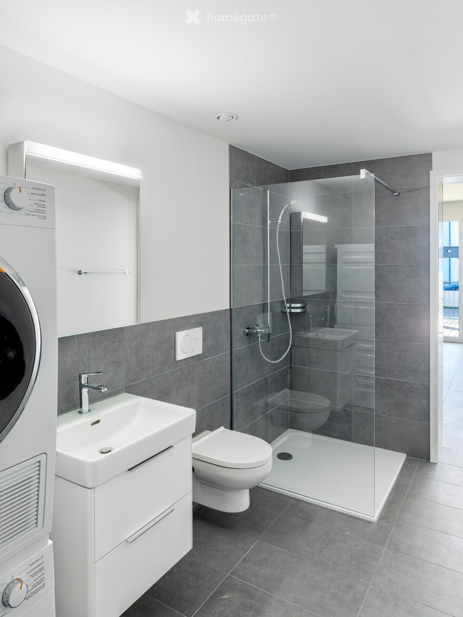 2.5 Zimmerwohnung in Ostermundigen - Veranda, Terrasse und Gartenplatz -  Bild 5