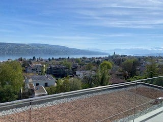 4,5 Zimmer Maisonette - Attikawohnung in Thalwil mit 180° Seesicht und hohem Eigentumsstandard -  Bild 2