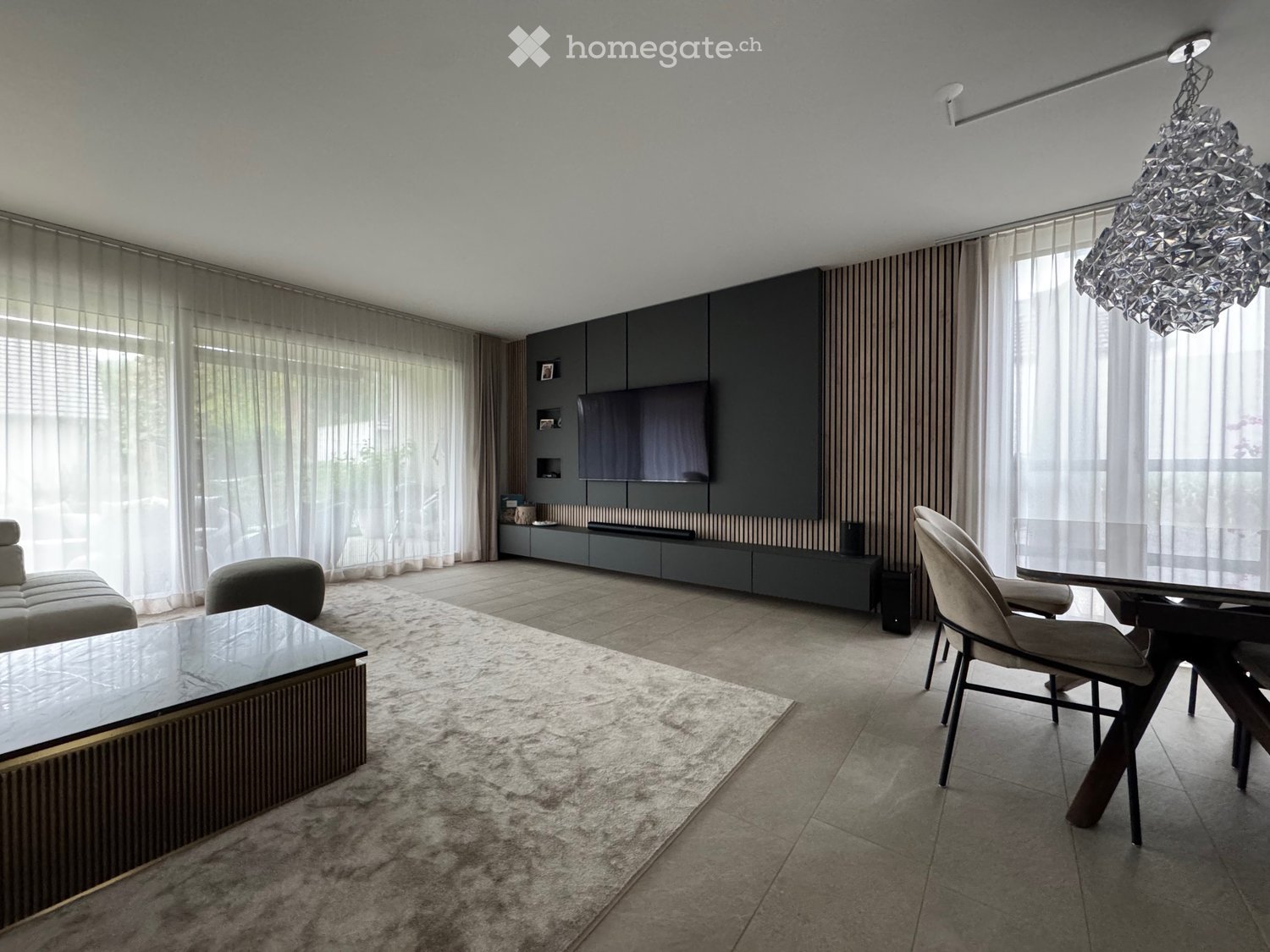 Modernes 5.5-Zimmer-Einfamilienhaus mit Garten und Garage in Veltheim AG - Bild 4