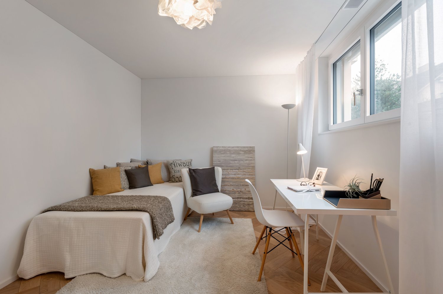 Ankommen. Aufatmen. Ein Jahr zinsfrei. - Zimmer