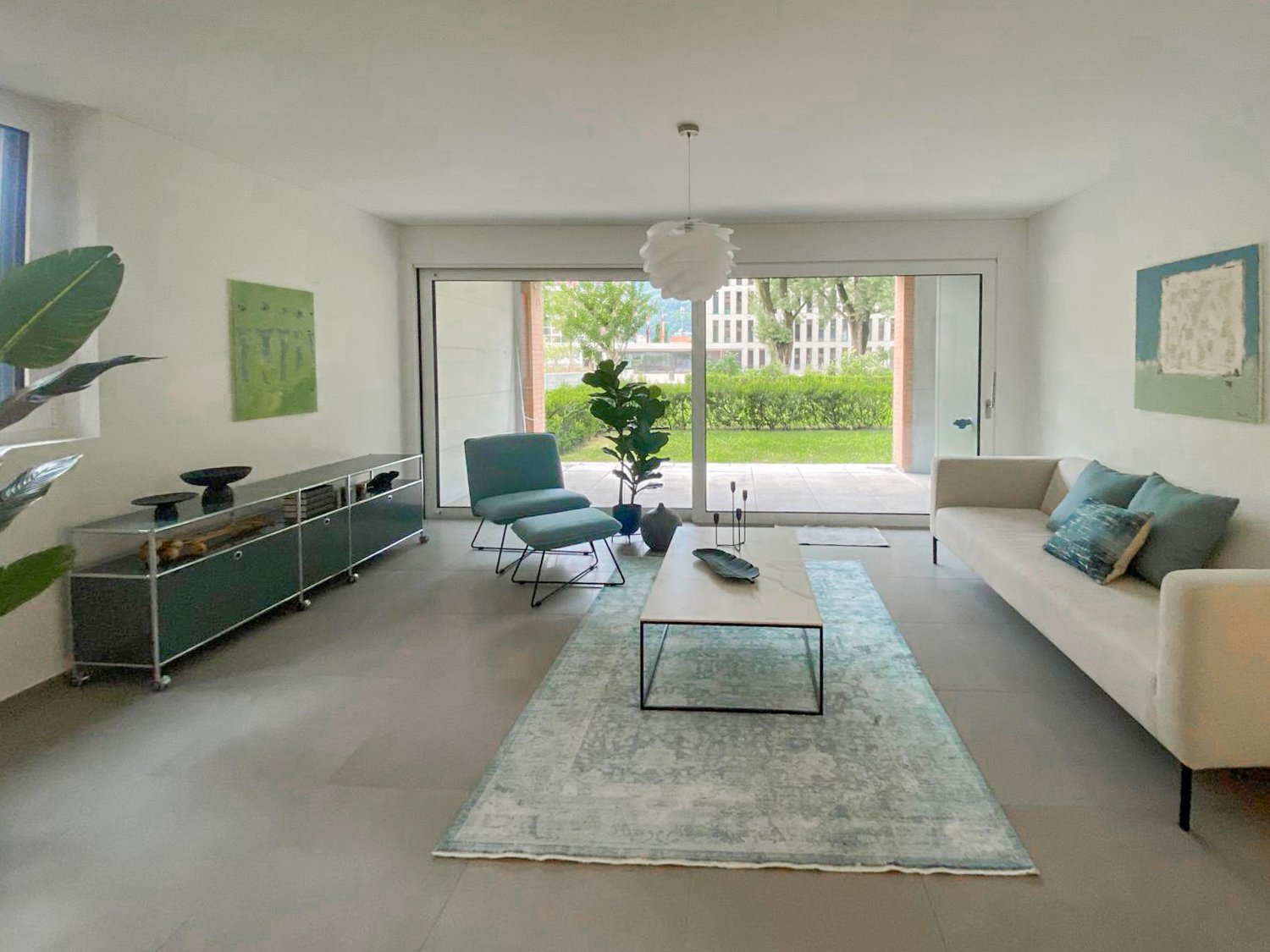 Moderno 3.5 locali con giardino a Bellinzona -  Bild 1