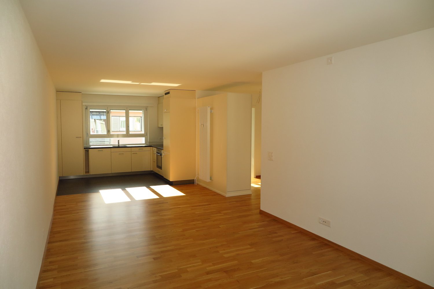 Sanierte 2.5-Zimmerwohnung in Ittigen -  Bild 2