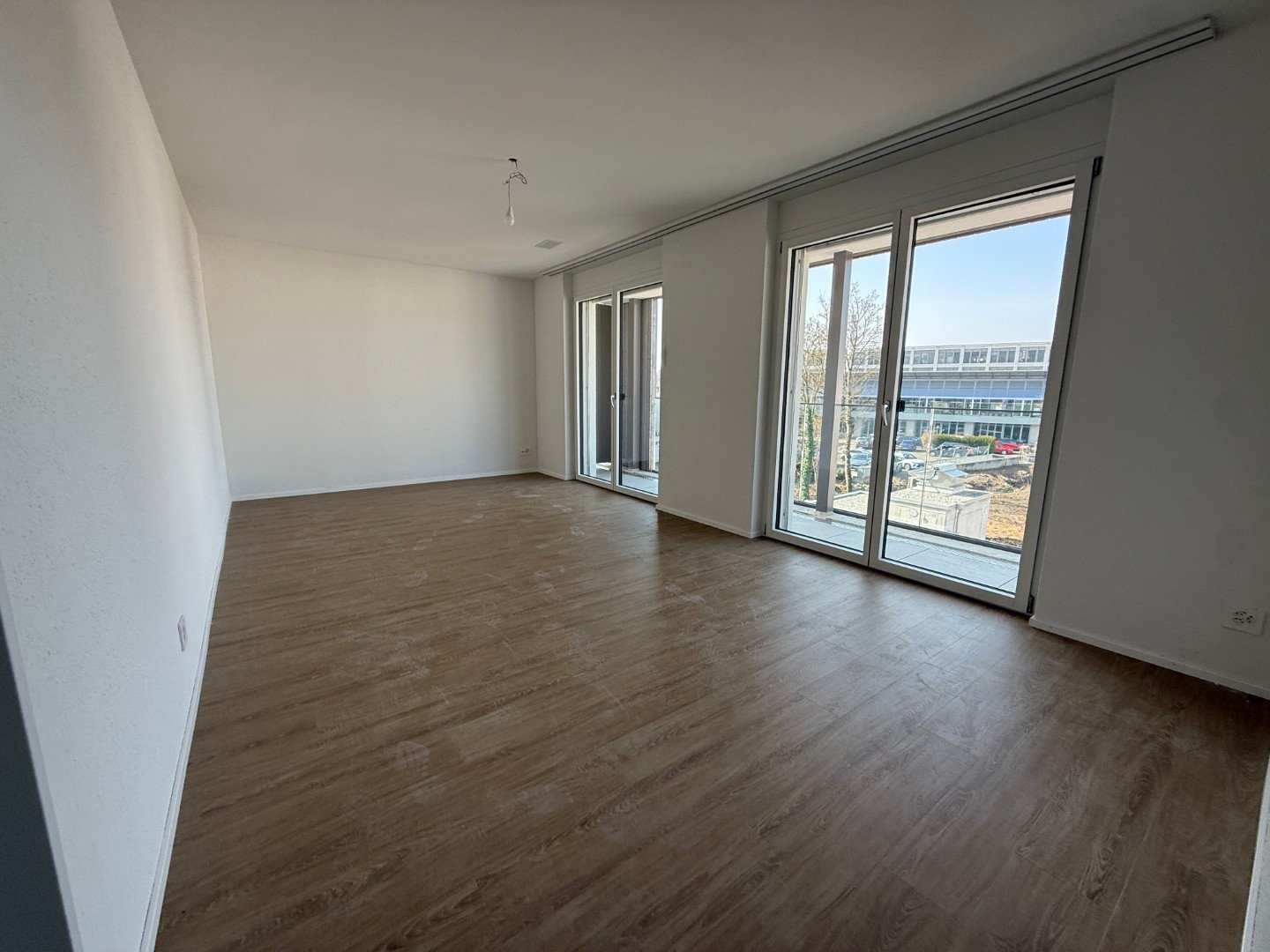 4.5 Zimmer-Attikawohnung mit grosser Dachterrasse - Schlafzimmer gross