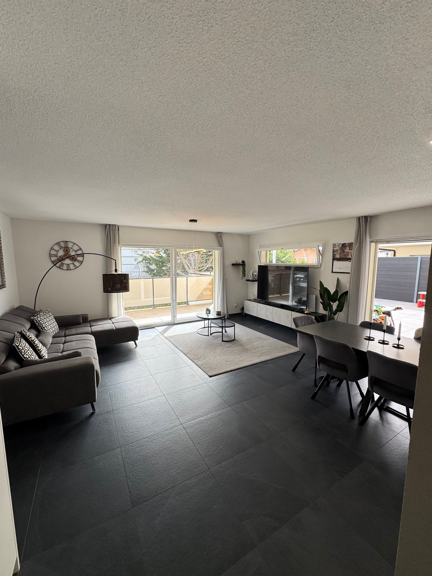 Magnifique appartement 3.5 pièces neuf à Saxon - Bild 1