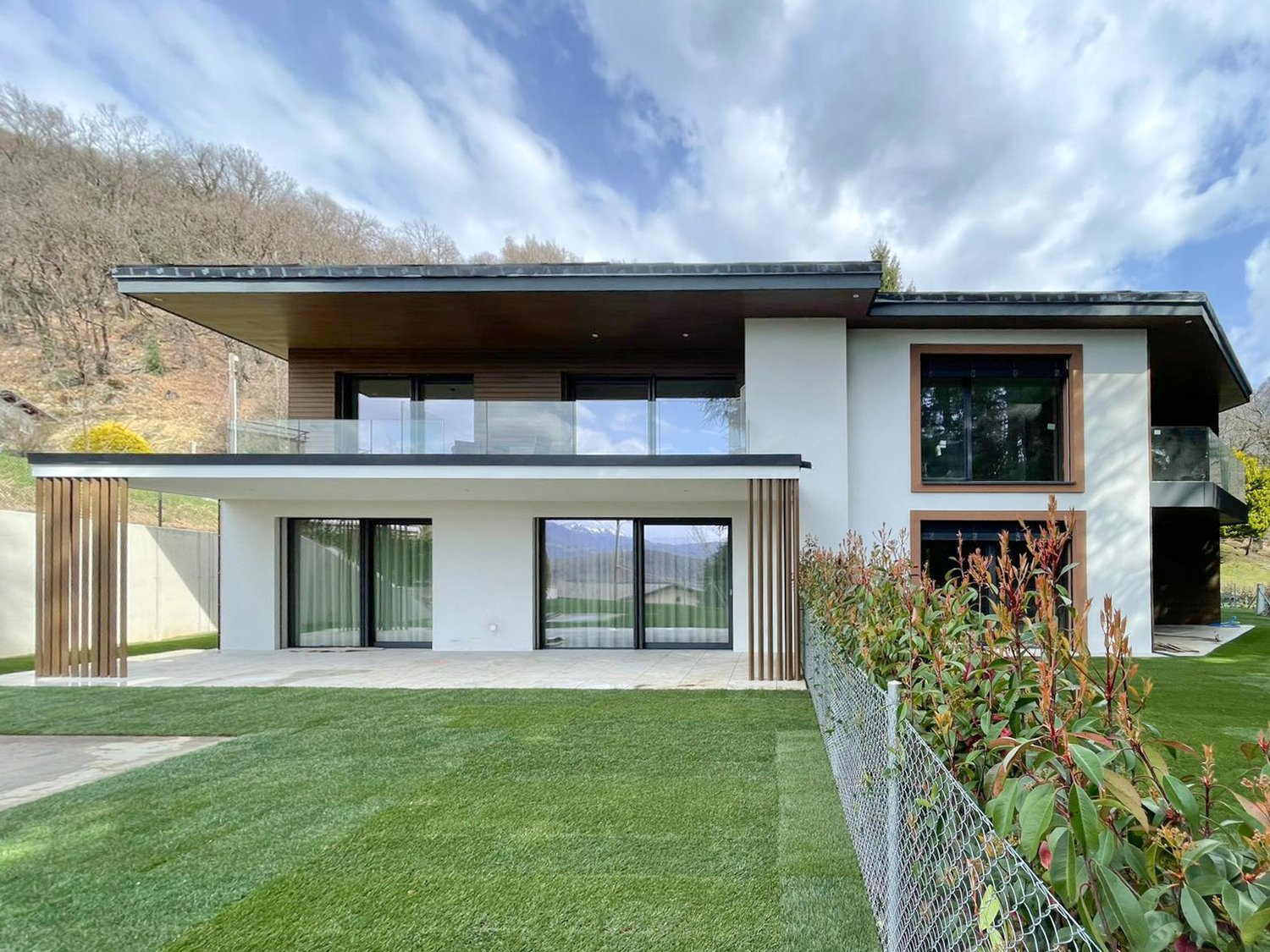 ESCLUSIVO 4.5 LOCALI DI NUOVA COSTRUZIONE CON GIARDINO - Bild 1