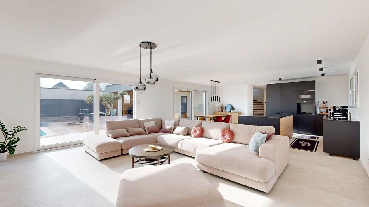 Modern 6-Room Villa with Pool in Folgensbourg -  Bild 5