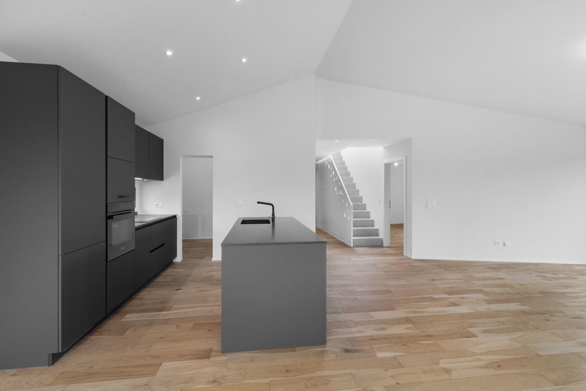 Découvrez un appartement exceptionnel, alliant confort, espace et vue imprenable sur les Alpes. - Bild 6