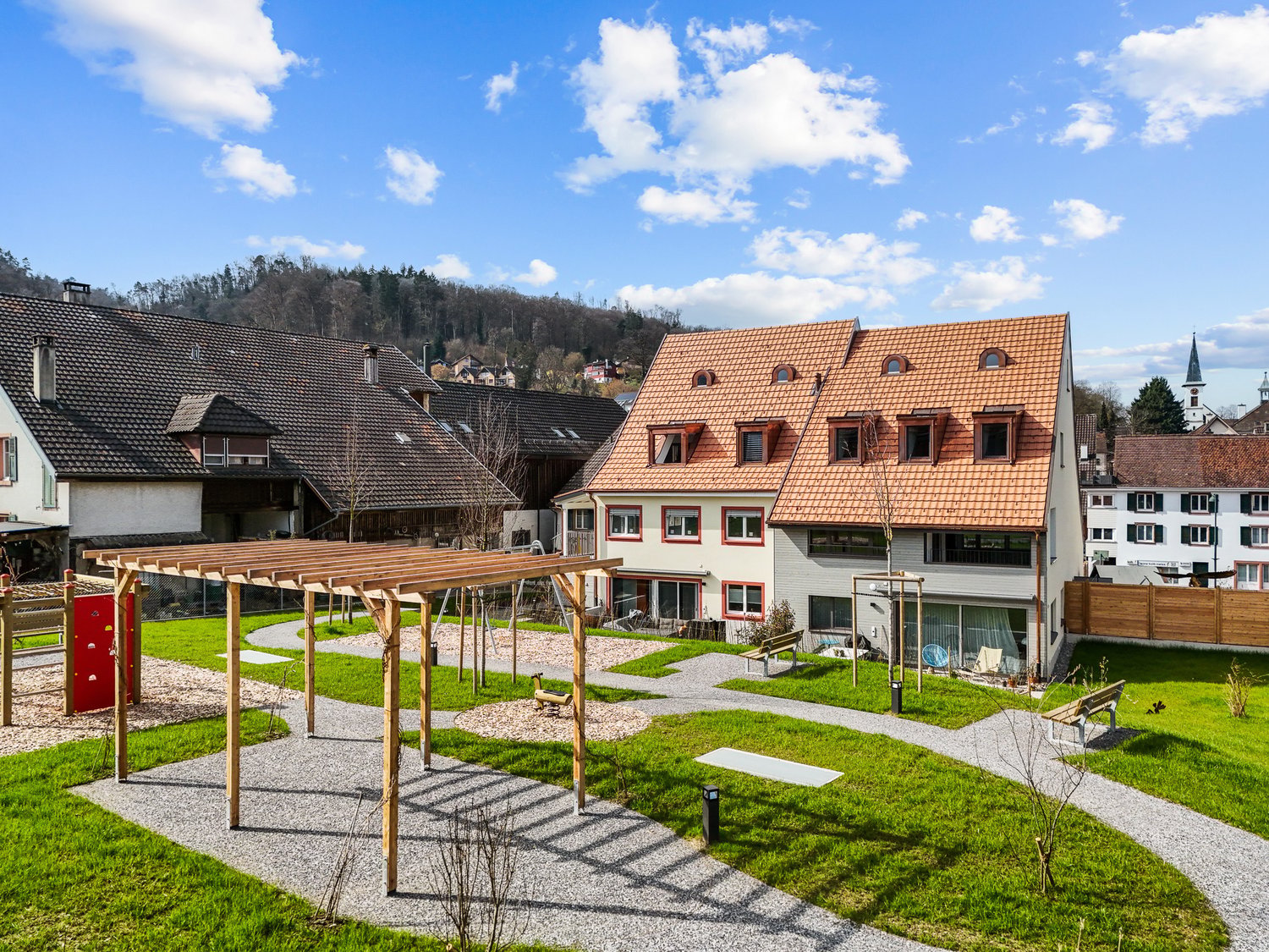 Jetzt fertiggestellt : Top-3,5-Zimmer-Wohnung mit privatem Garten ! B02 -  Bild 7