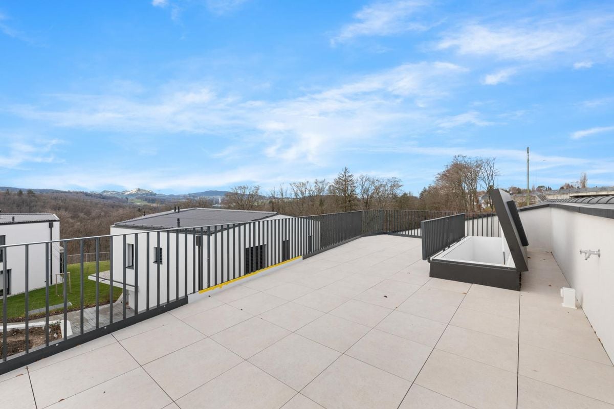 Découvrez un appartement exceptionnel, alliant confort, espace et vue imprenable sur les Alpes. - Bild 3