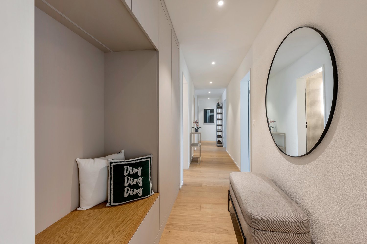 Zeitgemässes Wohnen in entspannter Lage - Eingang