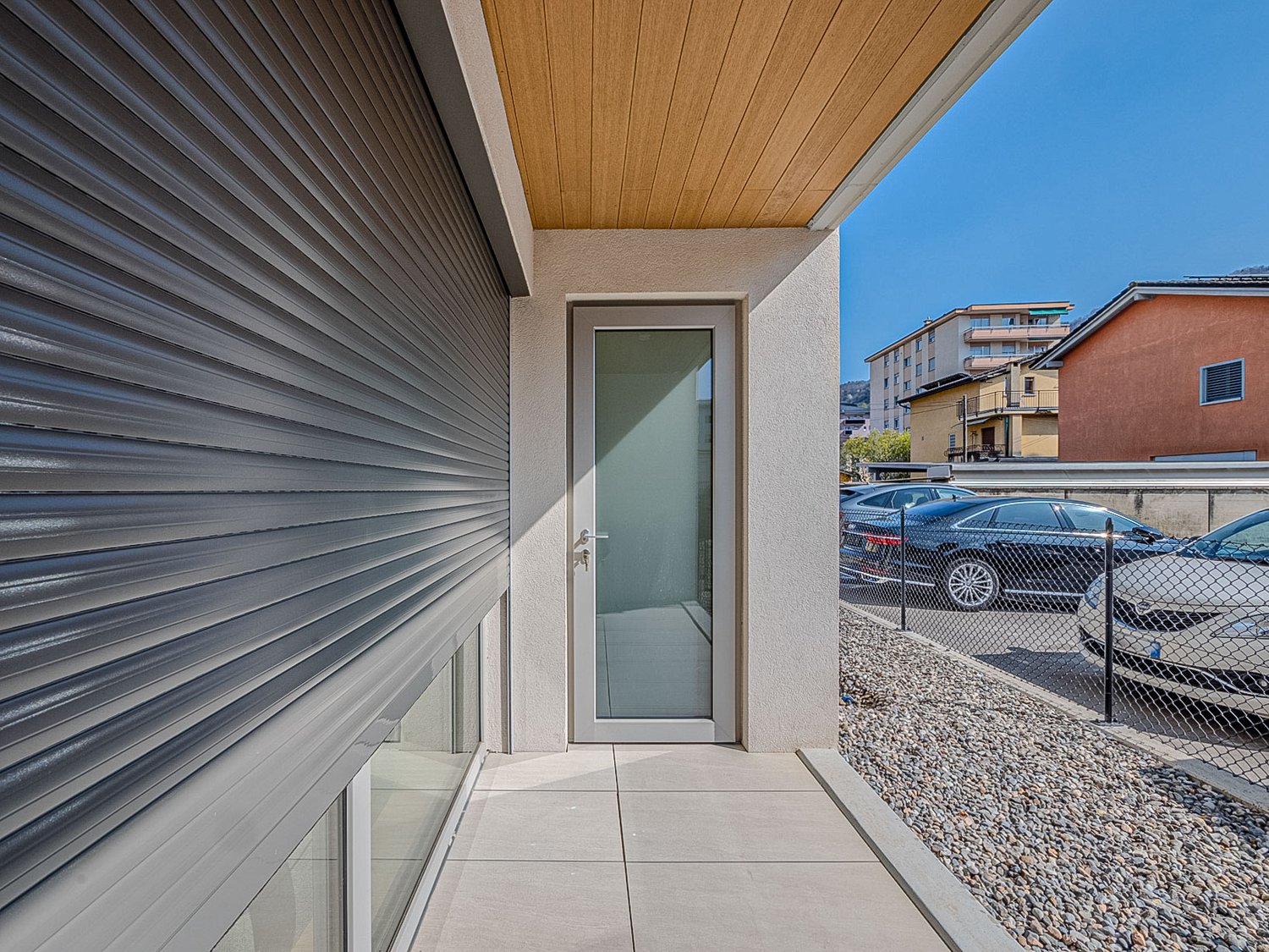 Moderno appartamento di 2,5 locali a Chiasso -  Bild 7