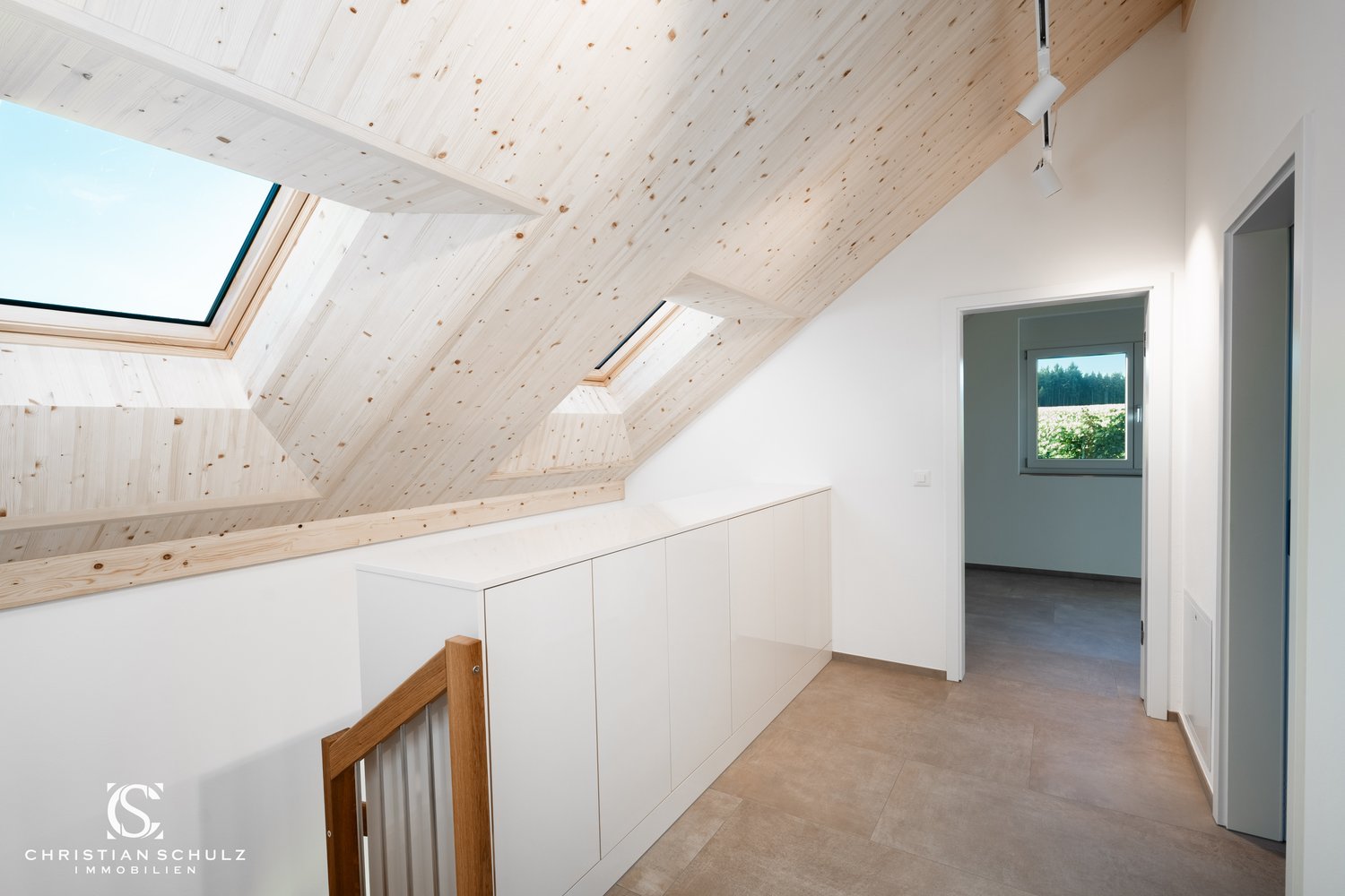 Neubau-Einfamilienhaus in Helsighausen (TG) – modern, energieeffizient & naturnah - Bild 10