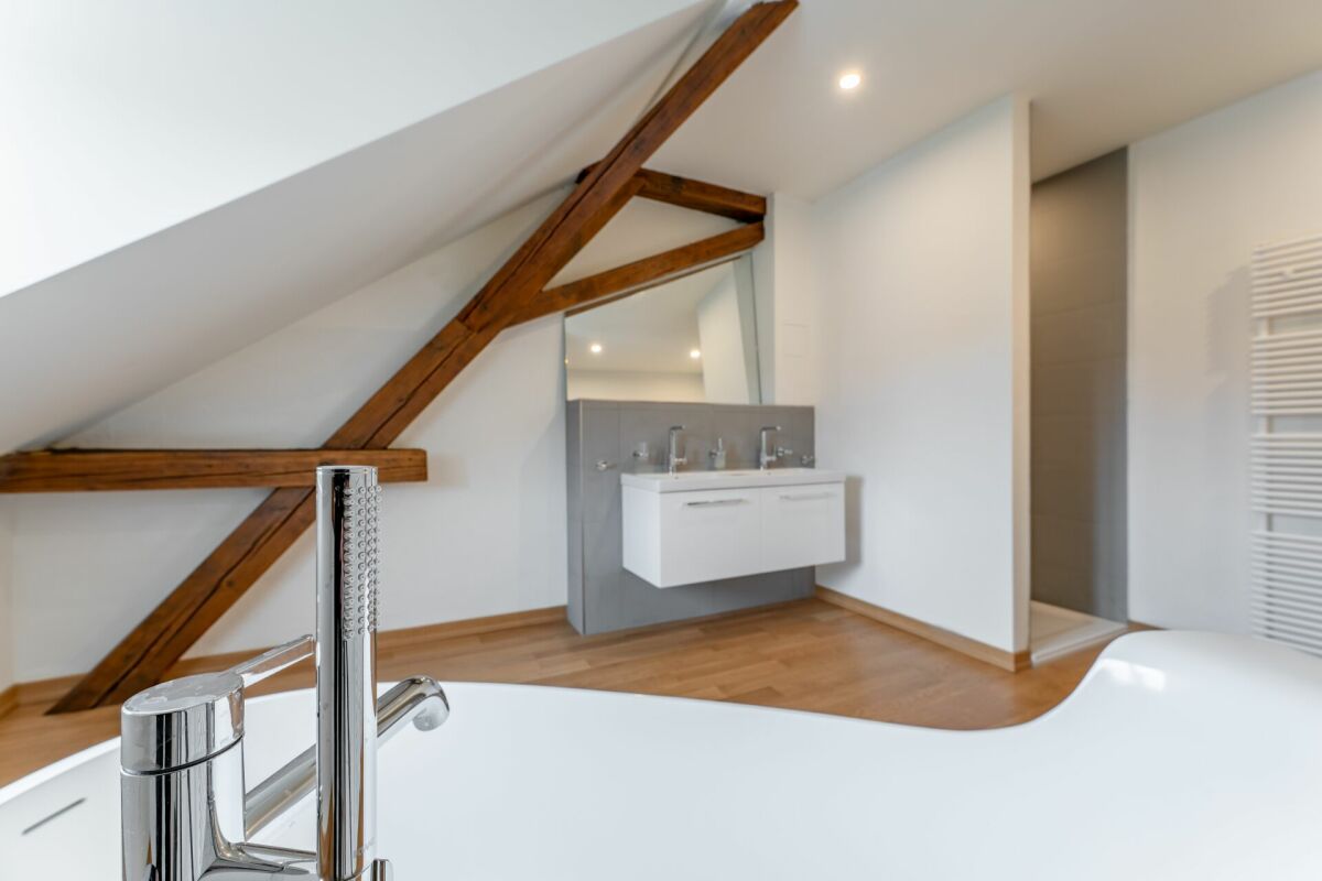 Gute Wohnung für Führungskräfte - Maisonettewohnung mit viel Platz - Bild 5