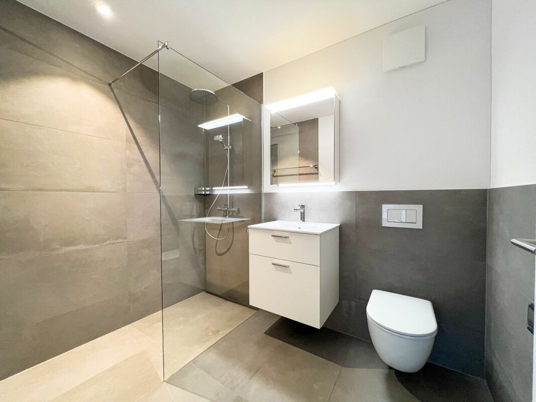 GARTENWOHNUNG MIT UMSCHWUNG - Bild 6