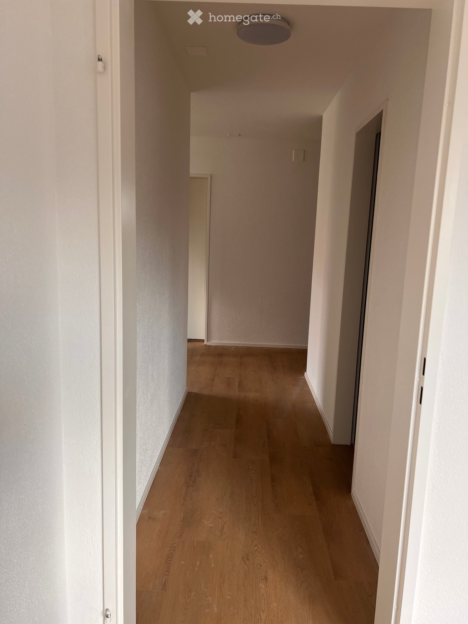 Erstbezug nach Totalsanierung 3.5Zi. -  Bild 2