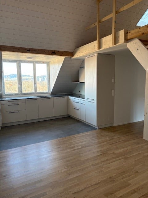 Bern Wabern -  einmalige 2-Zimmer Galeriedachwohnung -  Bild 4