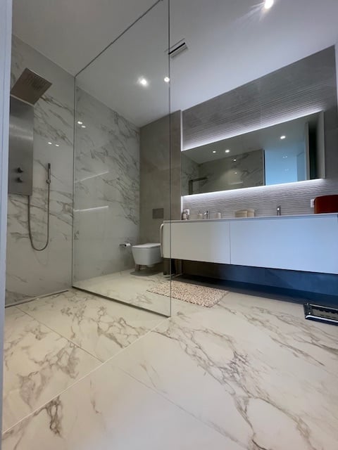 Moderne 2.5-Zimmer-Wohnung mit Stadtblick in Lugano -  Bild 4