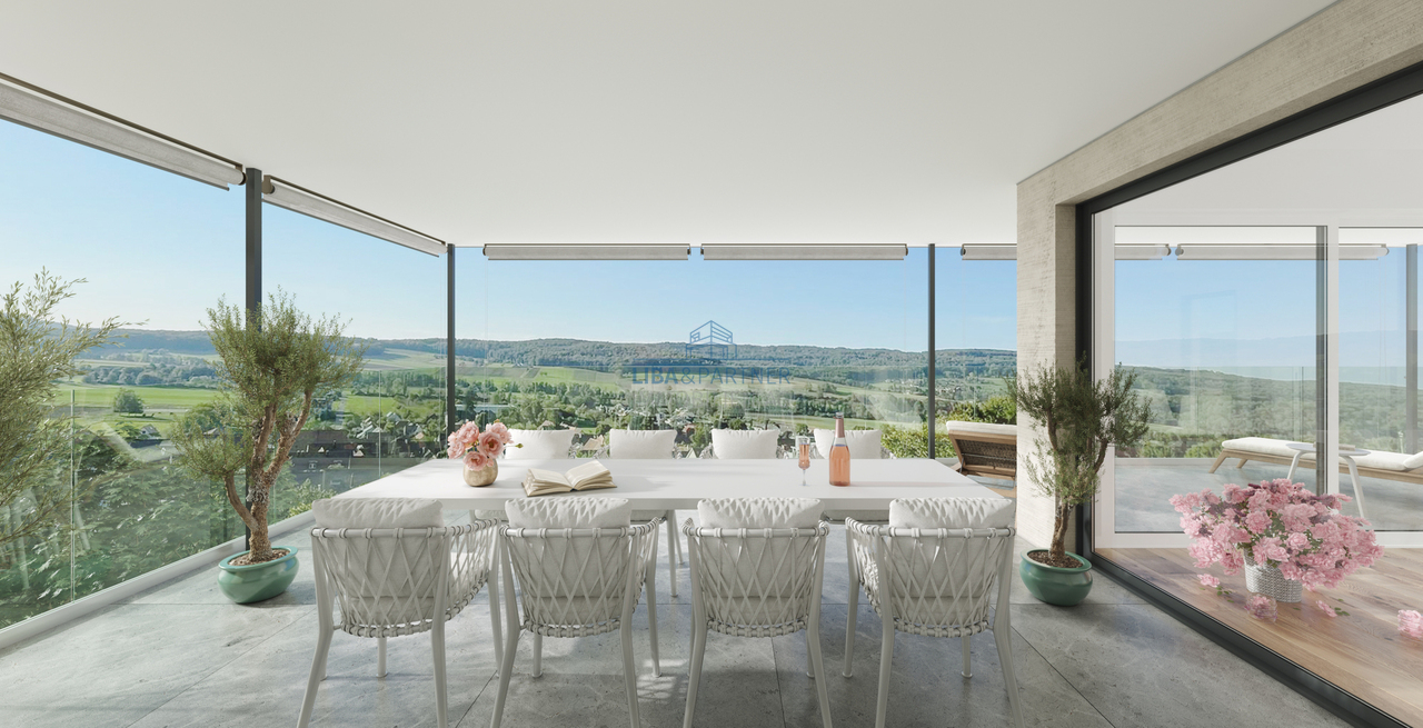 The View - Architektur, Raum & Aussicht in Perfektion - 5.5-Attika-Whg - Terrasse  / Terrace