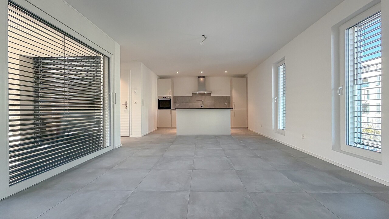 CHARMANT 3.5P NEUF AVEC TERRASSE A DEUX PAS DE LA GARE DE FRIBOURG - Bild 7