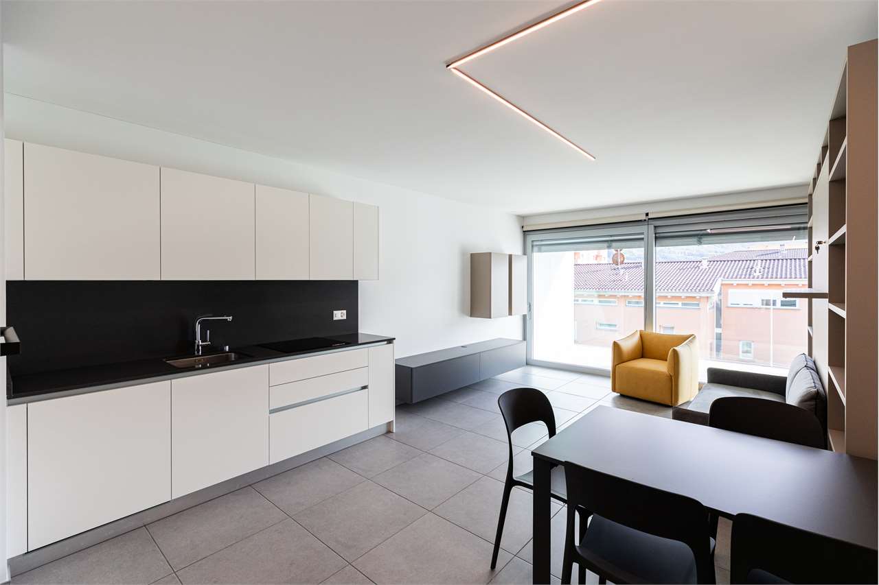 Bellinzona 3.5 locali moderno con ampia terrazza -  Bild 2