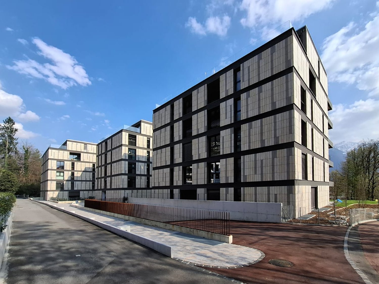 Appartamento di 3.5 locali con vista panoramica a Minusio - Bild 1