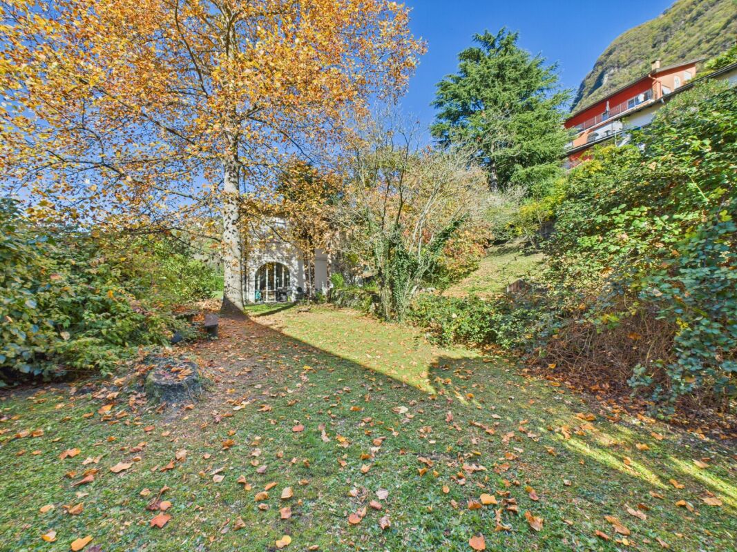 Casa unifamiliare con grande terreno edificabile - Bild 12