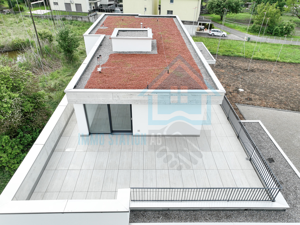 Exklusive Neubau-Attikawohnung mit Weitblick & höchstem Wohnkomfort - Terrasse