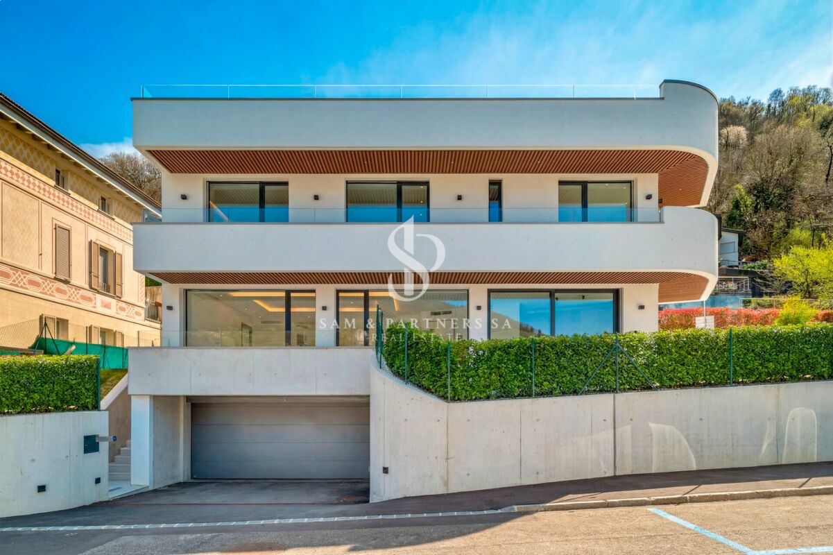 Nuova villa con vista lago -  Bild 1
