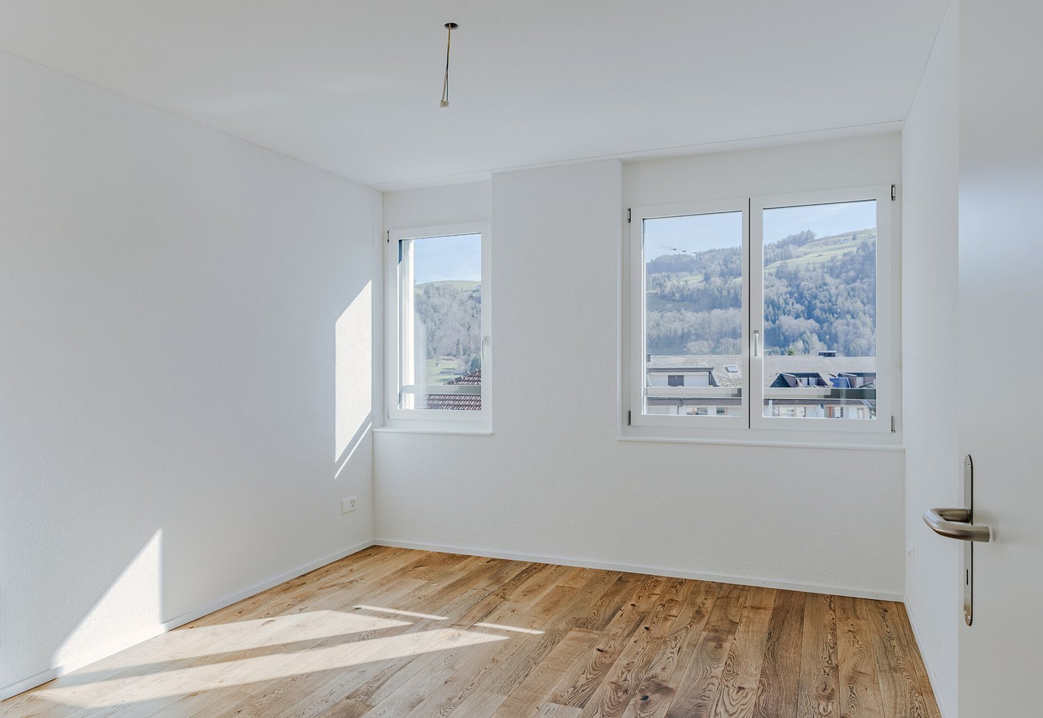 Dachwohnung im Herzen von Bütschwil  ideal für Paare & Familien - Zimmer