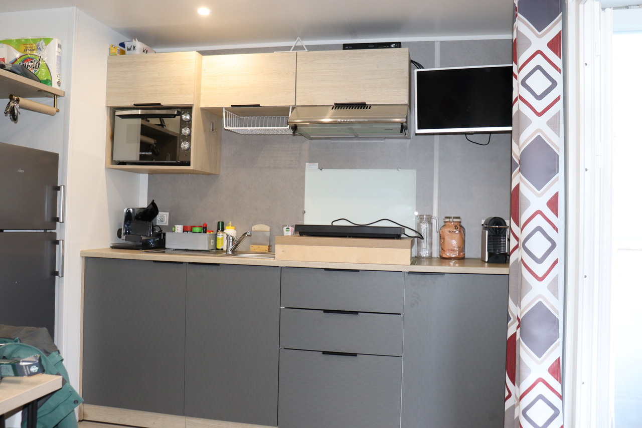 Campinghaus im Raron - neuwertig & voll ausgestattet - Bild 2