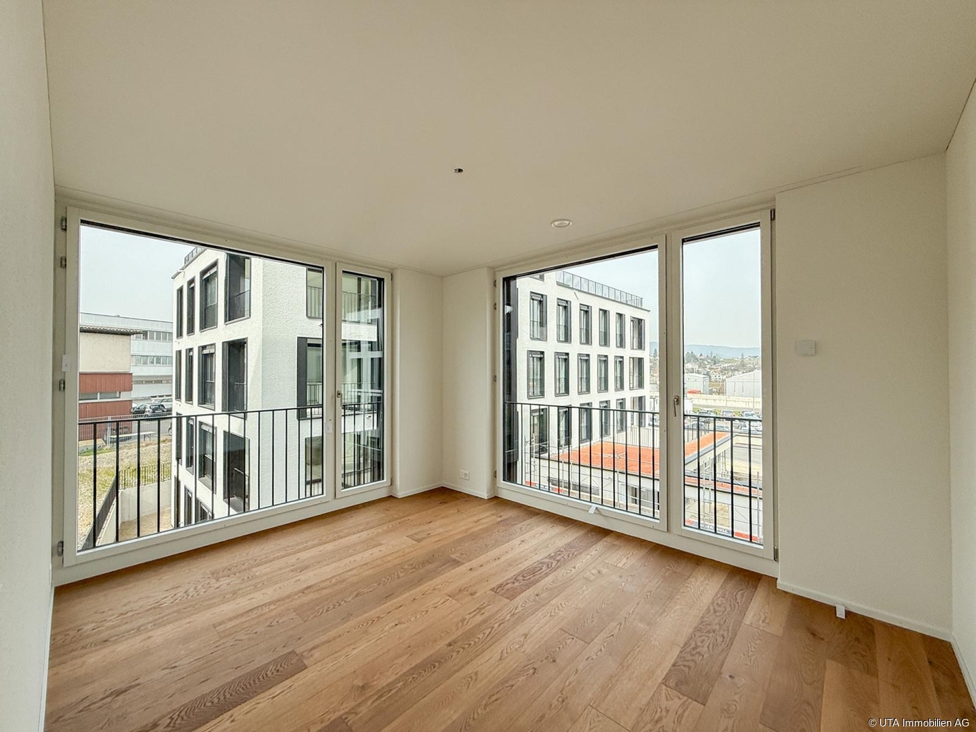 Neue Eigentumswohnung zum sofortigen Einziehen. - Zimmer